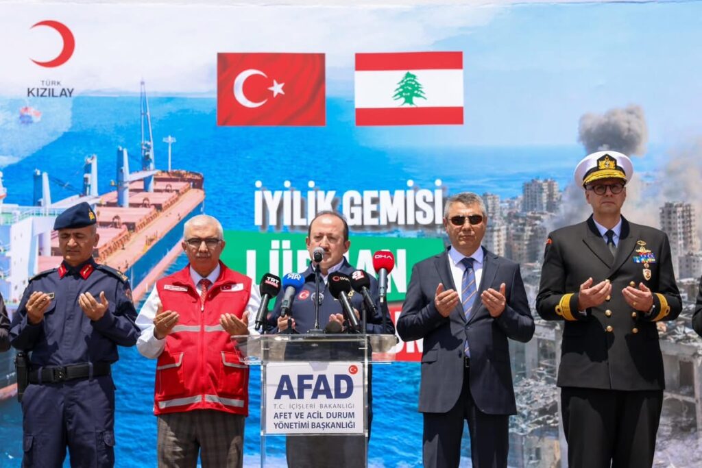 Mersin’den Lübnan’a 730 Tonluk İnsani Yardım Gönderildi