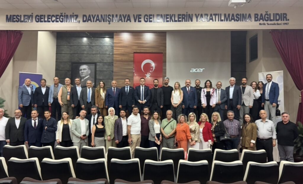 Mersin’de Yapay Zekâ ve Dijital Dönüşüm Paneline Yoğun İlgi