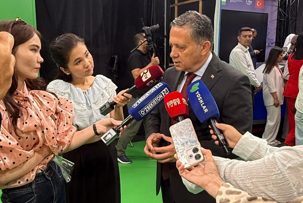 Özbekistan’daki KGK Medya ve Eğitim Paneli’nde medyanın geleceği tartışıldı