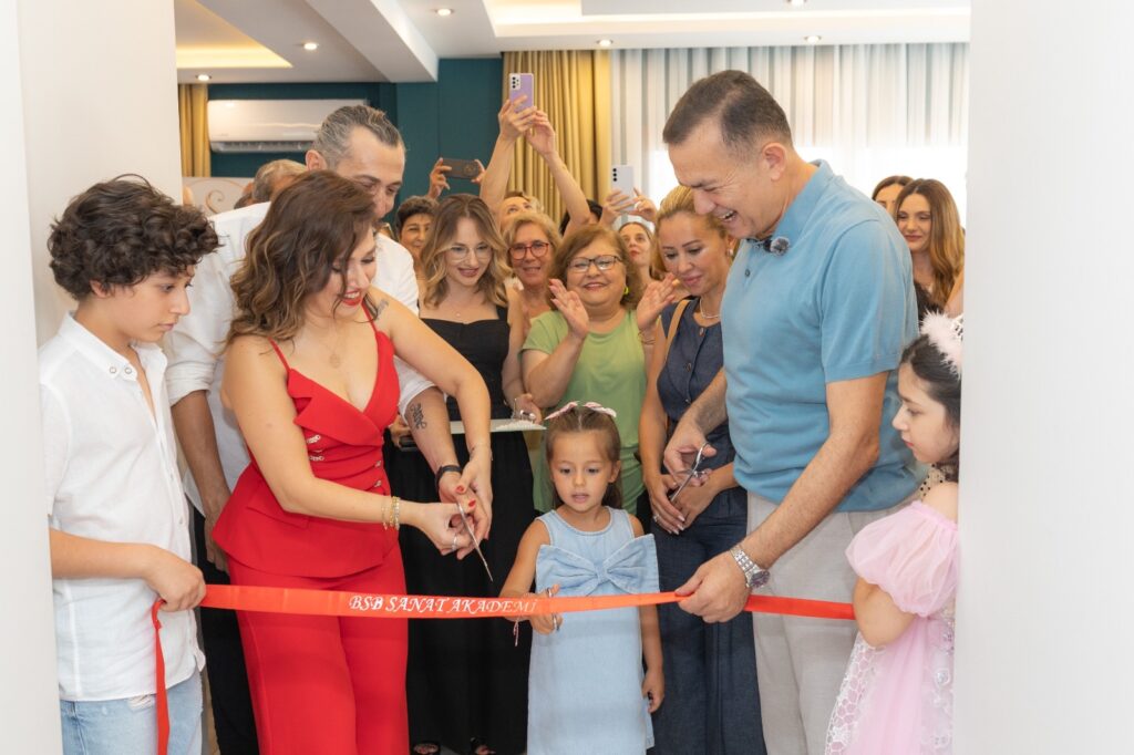 MERSİN’DE SANAT EĞİTİMİNE YENİ BİR SOLUK